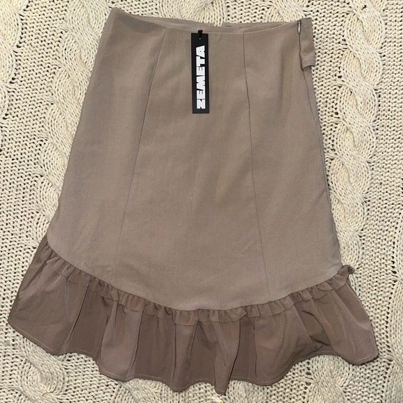 ZEMETA Attic Doll Midi Skirt in Taupe New - Picture 6 of 8